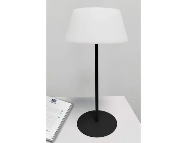 Lampe unilux loompa led 35cm recharge par usb coloris noir — Non classé