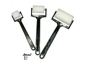 Rouleaux a peindre manche plastique lot de 3 — Non classé