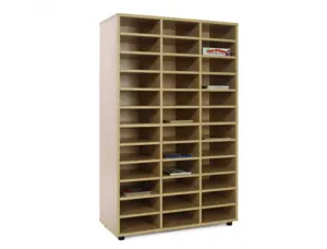 Meuble culture club moyen 147cm vertical 36             compartiments — Non classé