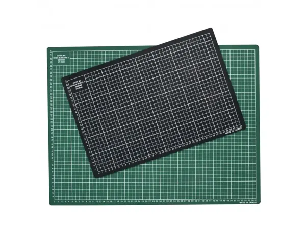 Plaque de coupe wonday auto-cicatrisante 300x220mm   pvc 2 faces quadrillees — Non classé