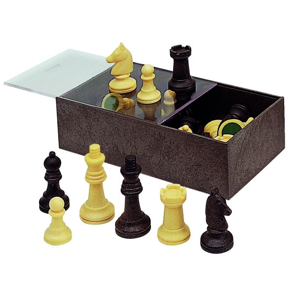 Set de 32 pions d'échecs en plastique, N.C — JEUX